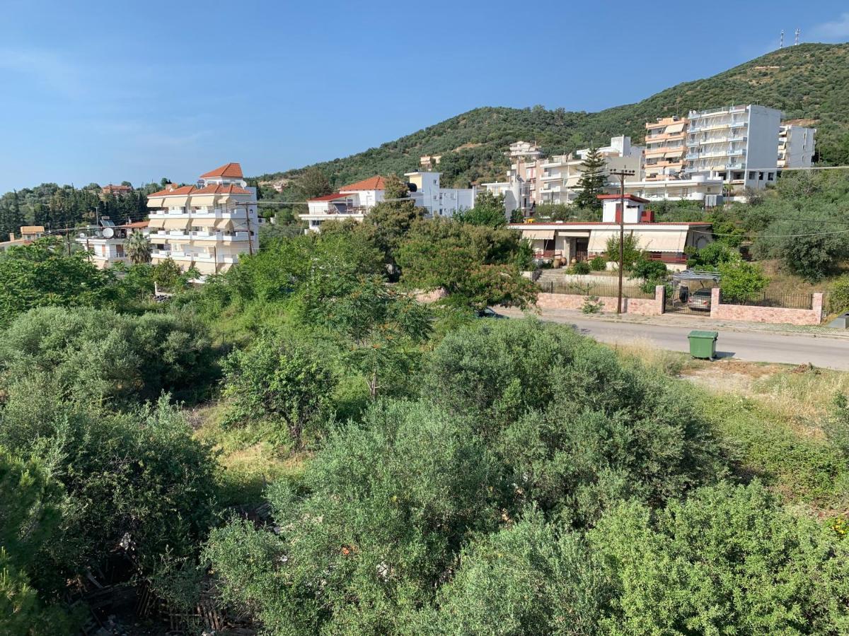 Αβαντιάς Abantias Aparthotel Loutrá Edipsoú Eksteriør bilde